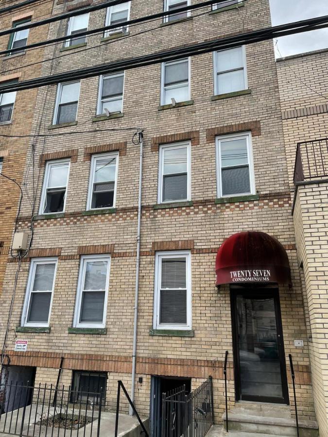 Beautiful Apartment 2 Bedrooms Close To Nyc West New York Exteriör bild